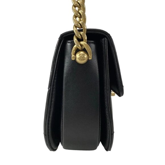 Auth CHANEL Mini Matelasse AS2484 Black Lambskin Shoulder Bag gold hardware - Picture 3 of 14